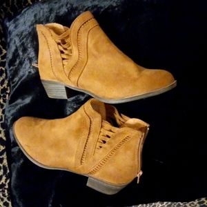 Booties size 7